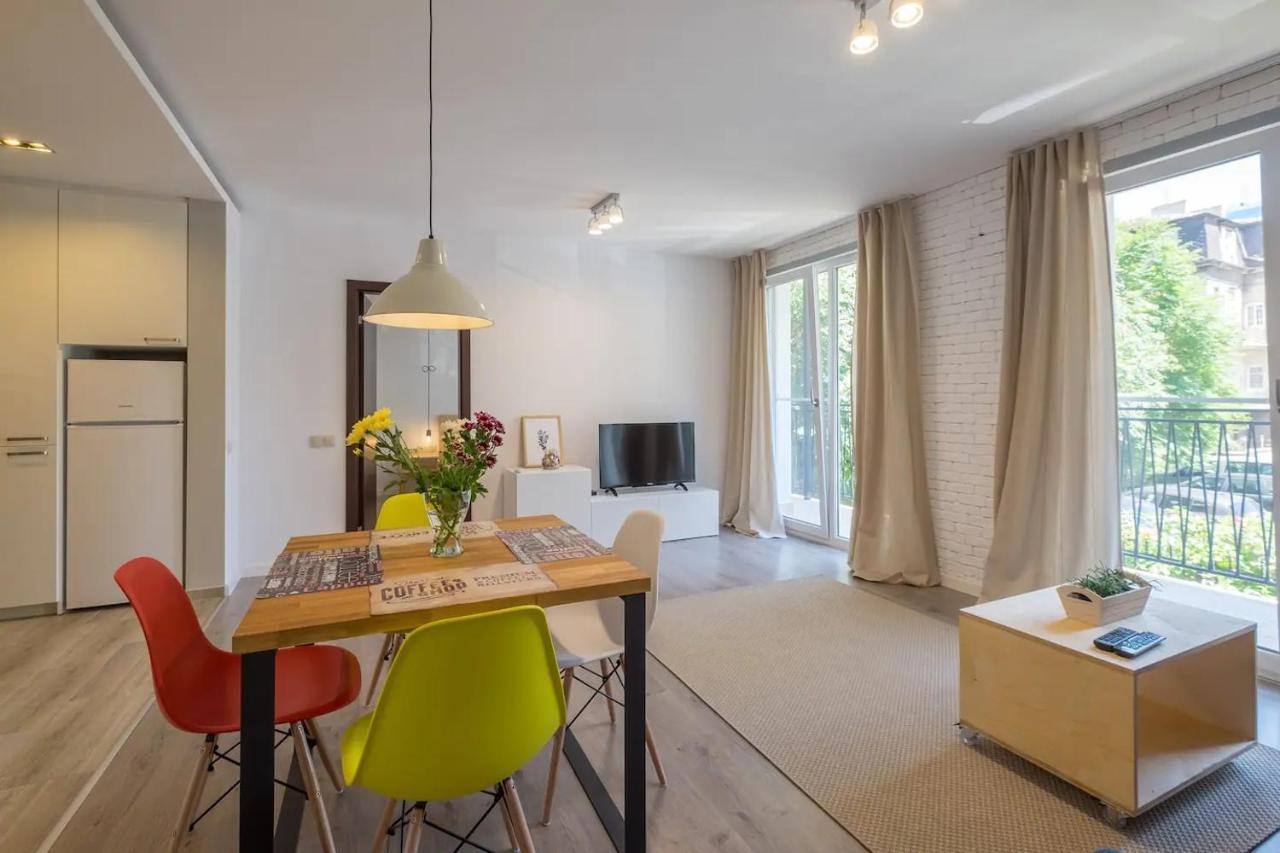 Quiet & Airy Modern Apt. Top Centre Free Parking София Екстериор снимка
