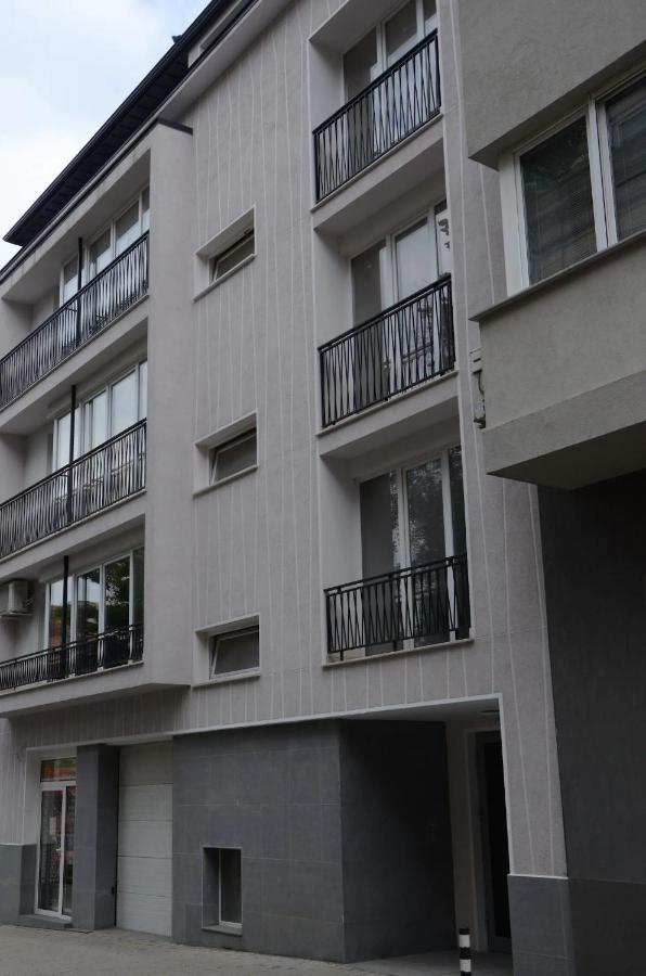 Quiet & Airy Modern Apt. Top Centre Free Parking София Екстериор снимка