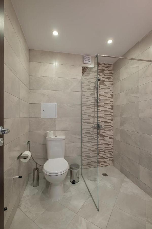 Quiet & Airy Modern Apt. Top Centre Free Parking София Екстериор снимка